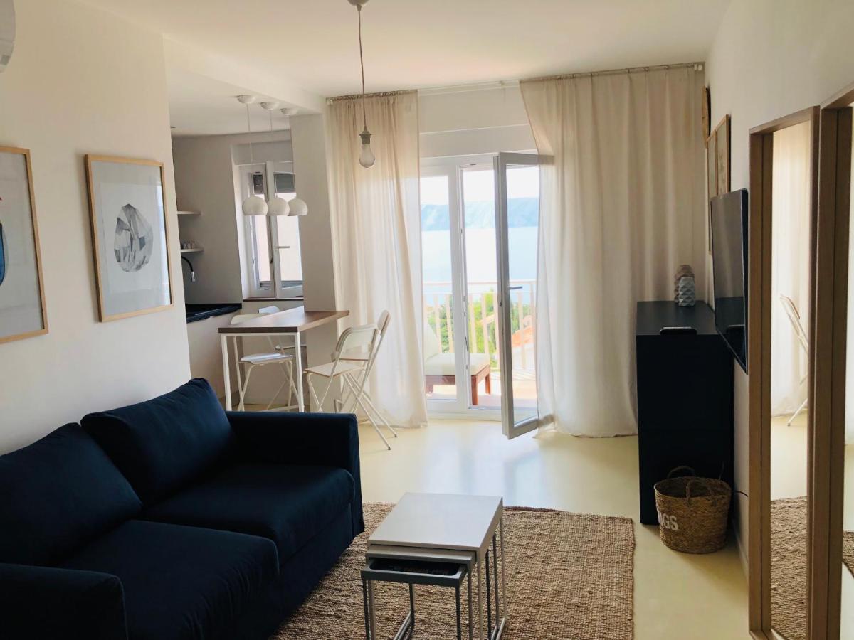 Apartman Meghan Novi Vinodolski Eksteriør billede